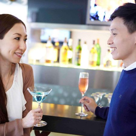 Novotel Nathan Road Kowloon Гонконг Экстерьер фото